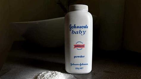 Johnson & Johnson loses $6 billion talcum powder case | SBS News