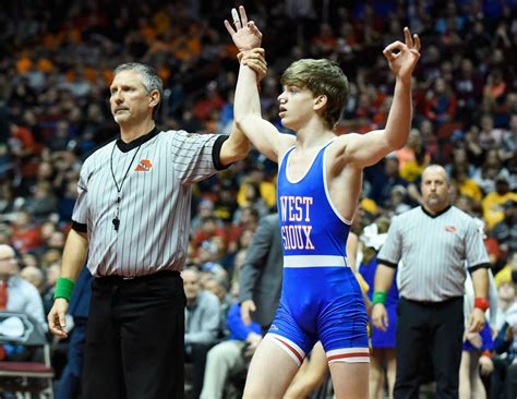 Photos: 2019 Iowa state wrestling championships Saturday action