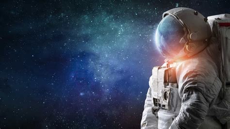 Collins Aerospace, part of Raytheon to deliver new spacesuits to NASA ...