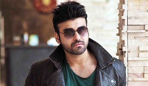 Actor Arya Babbar: Biography, Parents, Career, and Wife - Tfipost.com