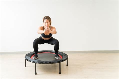 When to Expect Weight Loss Results From Rebounding | livestrong