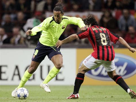 Ronaldinho vs Gennaro Gattuso AC Milan vs FC Barcelona 2005-2006 Gennaro Gattuso, Ac Milan ...