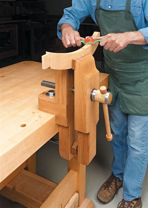 Bench Vise | Woodworking Project | Woodsmith Plans