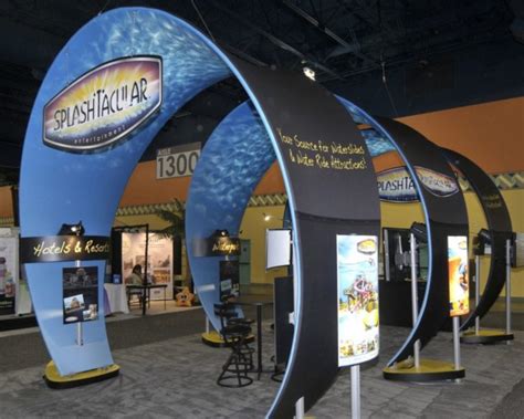 7 Innovative Booth Design Ideas for Trade Shows to Attract Visitors ...