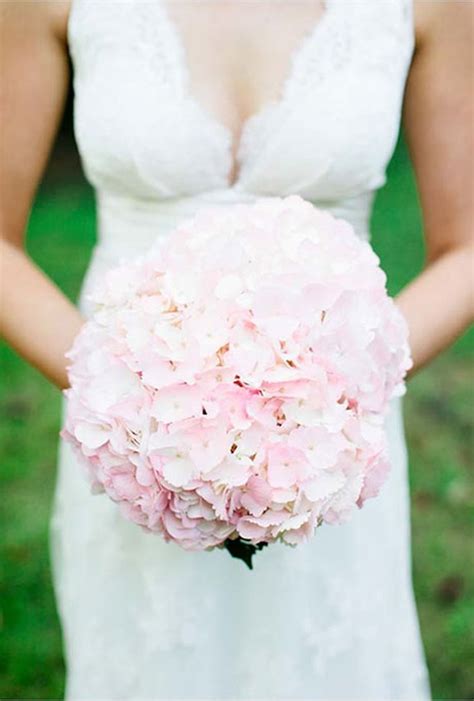 20 Gorgeous Hydrangea Wedding Bouquets to Inspire Your Own | Hydrangea bouquet wedding, Pink ...