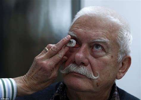 How glassmaker's incredibly realistic prosthetic eyes are giving hope ...