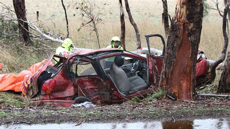 Bochara, Victoria crash: Victims identified, video from inside car that ...