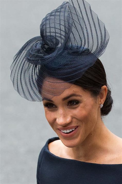 Meghan Markle's Dad Says Her 'Pained Smile' Means She's Terrified ...