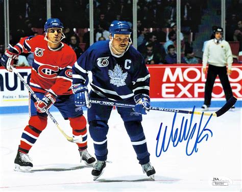 Wendel Clark Autographed Toronto Maple Leafs 8×10 Photo – House of Hockey