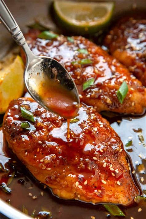 Honey Sriracha Chicken Breasts | Foodtasia