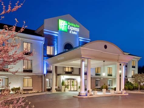 Hotels in Easton, PA near Bethlehem | Holiday Inn Express & Suites Easton