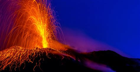 Stromboli's 'rejuvenation' heralds era of more variable volcanic ...