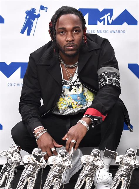 MTV VMAs 2017: Kendrick Lamar Tops Winners List With 6 Awards | Access