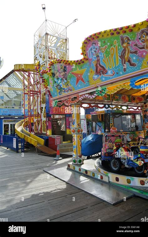 Blackpool Pier, funfair rides Stock Photo - Alamy