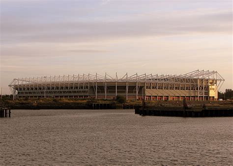 MIDDLESBROUGH - Riverside Stadium (33,746) | SkyscraperCity Forum