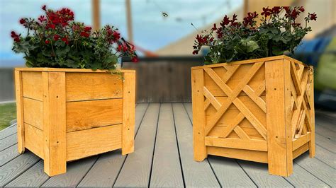 Small Planter Box Woodworking Plans (12 Pages) - LRN2DIY