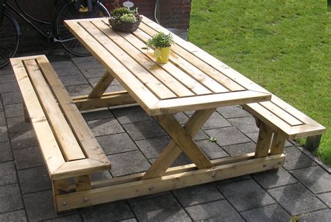 Want to build a picnic table. Cedar or PT? : HomeImprovement