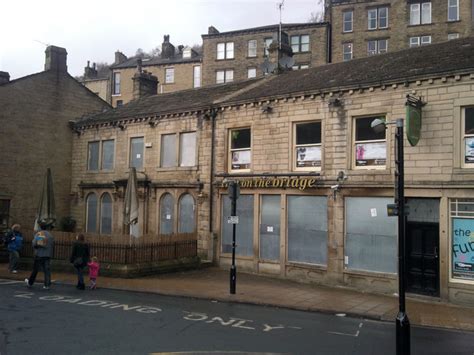 The Inn on the Bridge - boarded up pub... © Phil Champion cc-by-sa/2.0 :: Geograph Britain and ...