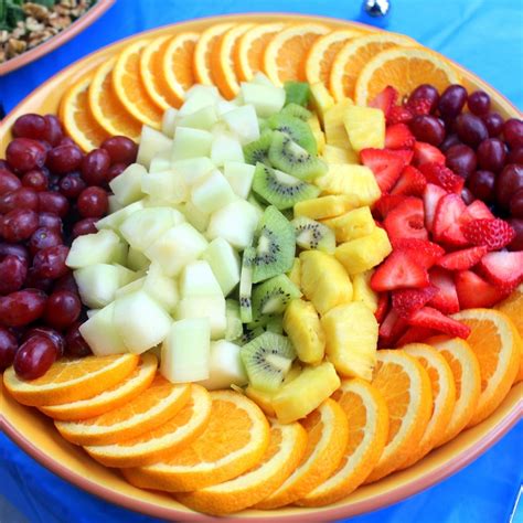 52 Ways to Cook: World's BEST Easiest FRUIT TRAY PRESENTATION