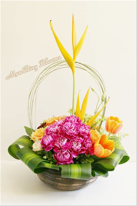 ManChing Blooms: Congratulations Floral Gifts - Basket & Box