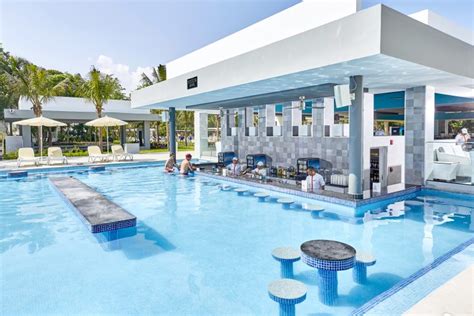 The iconic Riu Tequila has reopened its doors! - RIU.com | Blog