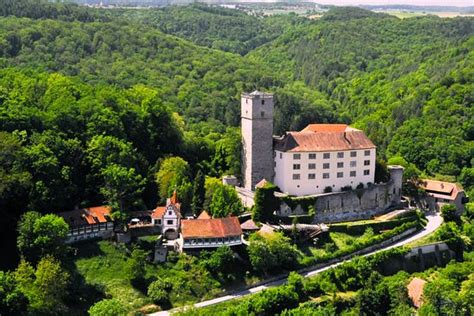 Guttenberg Castle (Burg Guttenberg) (Hassmersheim) - 2020 All You Need ...