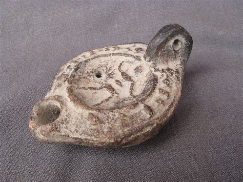 ANCIENT ROMAN POTTERY OIL LAMP, NICE!! NO RESERVE!!, 3 DAY AUCTION ...