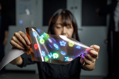 LG Display developed a 12" 100 PPI full-color stretchable microLED ...