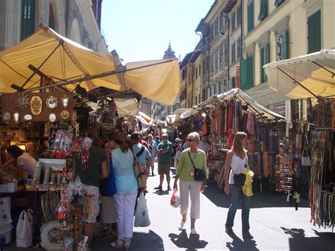 Markets in Florence - Walkabout News