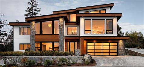 Classic & Timeless Design in West Coast Contemporary Exteriors