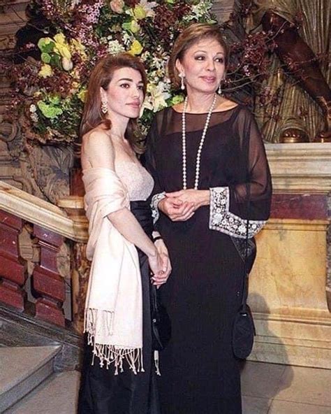 Queen Farah Pahlavi and his little daughter Princess Leila in 2021 ...