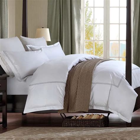 Luxury 100% Cotton High quality Fabric 5 stars Hotel Bedding set Embroidery solid color pure ...