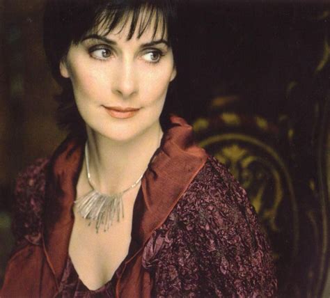 Enya.. | New age music, Irish singers, Singer