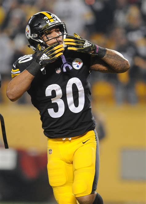 Steelers' James Conner Unlikely To Face Patriots