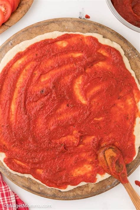 How to Make Homemade Pizza Sauce • MidgetMomma