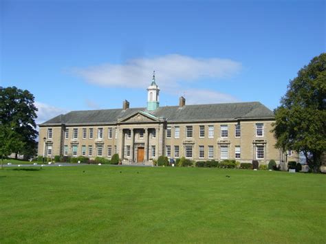 Merchiston Castle School © kim traynor cc-by-sa/2.0 :: Geograph Britain and Ireland