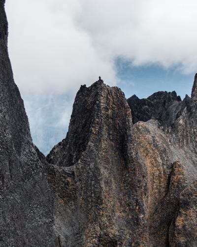 Black Tusk Photo | Hiking Photo Contest | Vancouver Trails