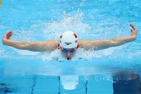 Zhang Yufei sets Olympic record as China clinch 1st gold in Tokyo pool - CGTN