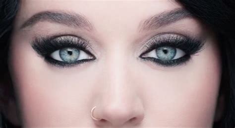 Katy Perry's Latest COVERGIRL Mascara Launch Is Here | Influenster ...