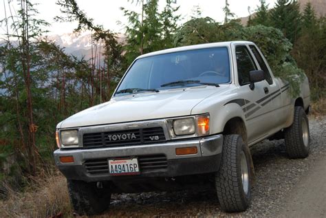 1995 Toyota Tacoma - Information and photos - MOMENTcar