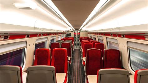 New Azuma rail fleet starts between Aberdeen and London - BBC News