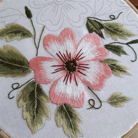 Ribbon Embroidery Tutorial, Crewel Embroidery Kits, Border Embroidery, Flower Embroidery Designs ...