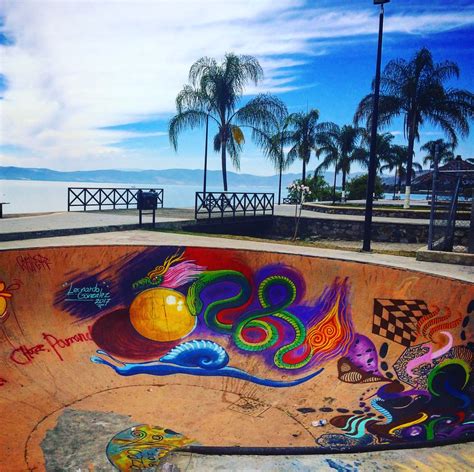 skateboard park graffiti by Lake Chapala | Smithsonian Photo Contest | Smithsonian Magazine