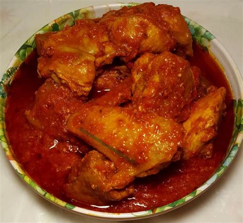 Nigerian chicken Stew - Aliyah's Recipes and Tips