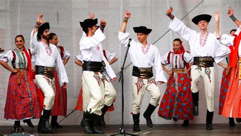 Slovenský folklór a tradície - Show me Slovakia