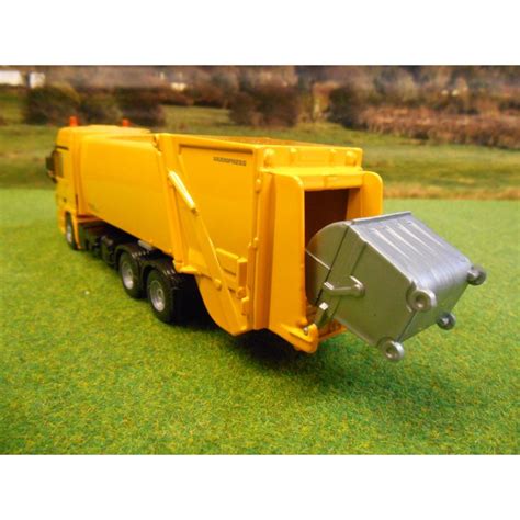 SIKU 1:50 MERCEDES ACTROS 2648 FAUN REFUSE BIN LORRY - One32 Farm toys ...