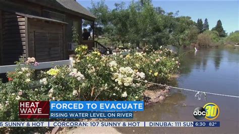 Riverland Resort in Kingsburg evacuated as Kings River floods | abc30.com