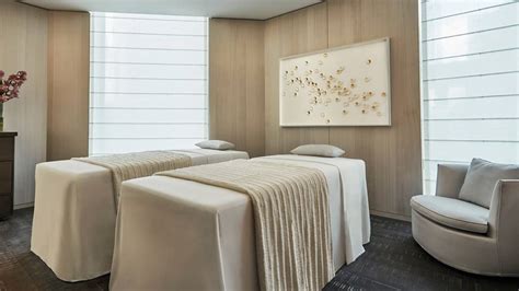 Luxury Spa & Sauna Downtown New York | Four Seasons Hotel