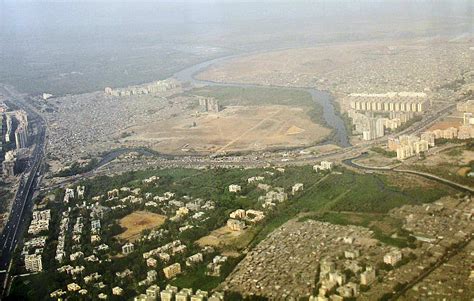 Stock Pictures: Mumbai aerial view - pictures on the way out of Mumbai