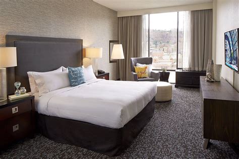 Renaissance Asheville Hotel in Asheville (NC) - Room Deals, Photos ...